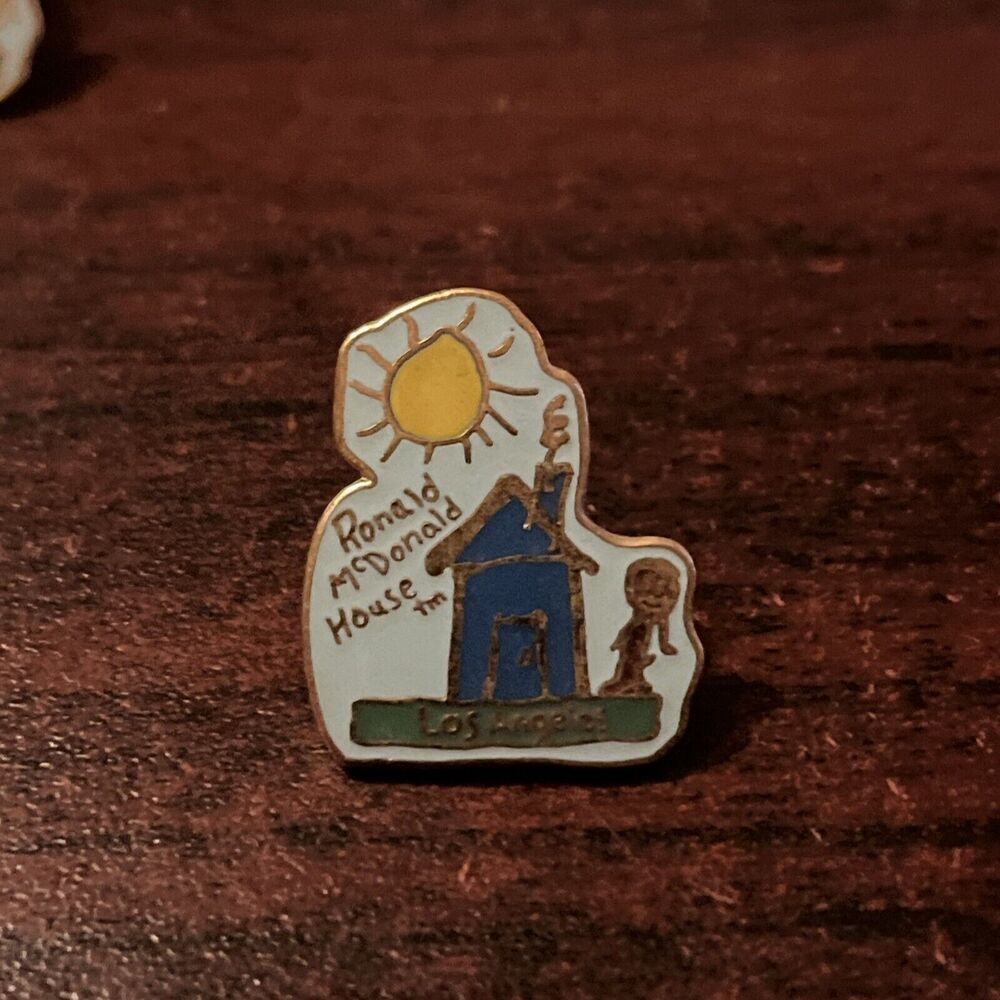 McDonald’s Ronald McDonald House Los Angeles Employee Lapel Hat‎ Pin